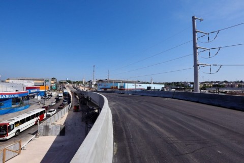 Manaus-Alça viária do viaduto Rei Pelé será liberada na próxima semana