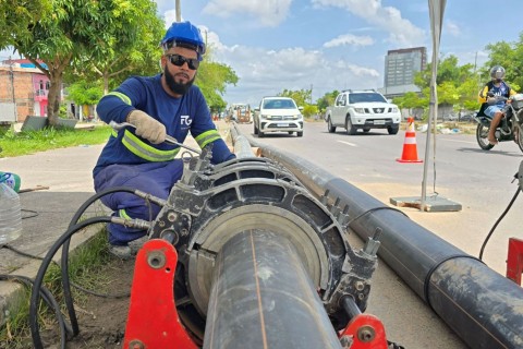 Rede de esgotamento sanitário do Japiim entra em fase final e irá beneficiar mais de 10 mil pessoas