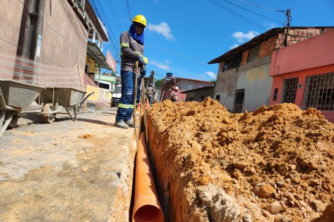 Águas de Manaus avança com obras de esgoto em todas as zonas da cidade; Confira 