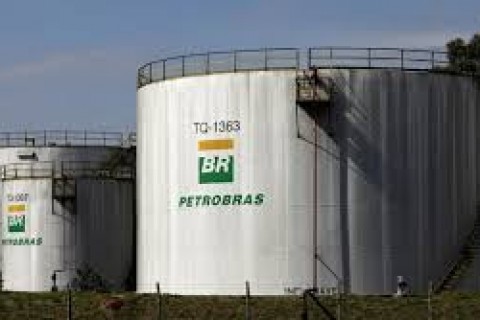 Petrobras reduz preço do diesel A em R$ 0,12 a partir desta sexta-feira (18)
