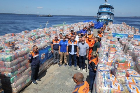 Governo do Amazonas envia ajuda humanitária para cidades afetadas pela cheia do Rio Madeira